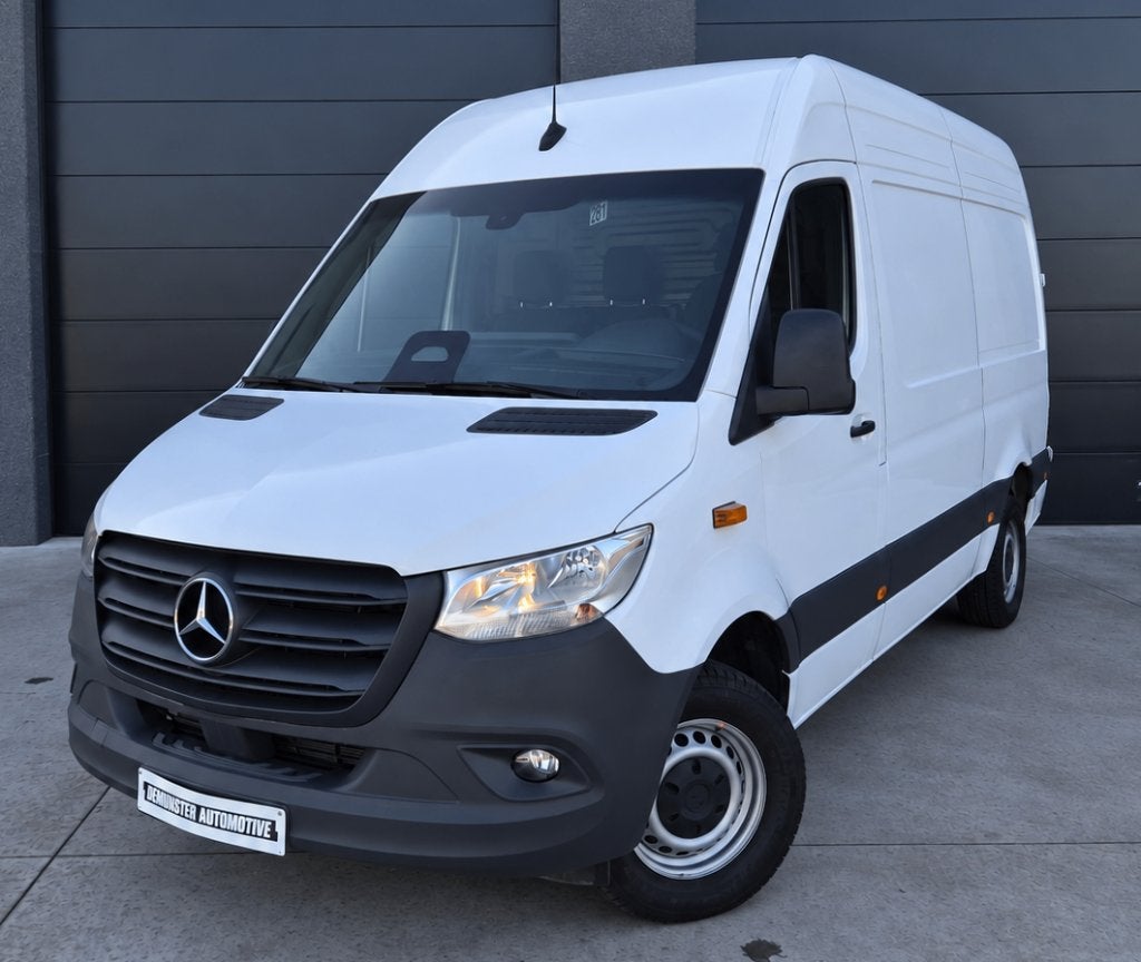 Mercedes Benz Sprinter L2H2 317 cdi|camera|heated seats, Auto's, Automaat, Dealer onderhouden, Stof, Euro 6