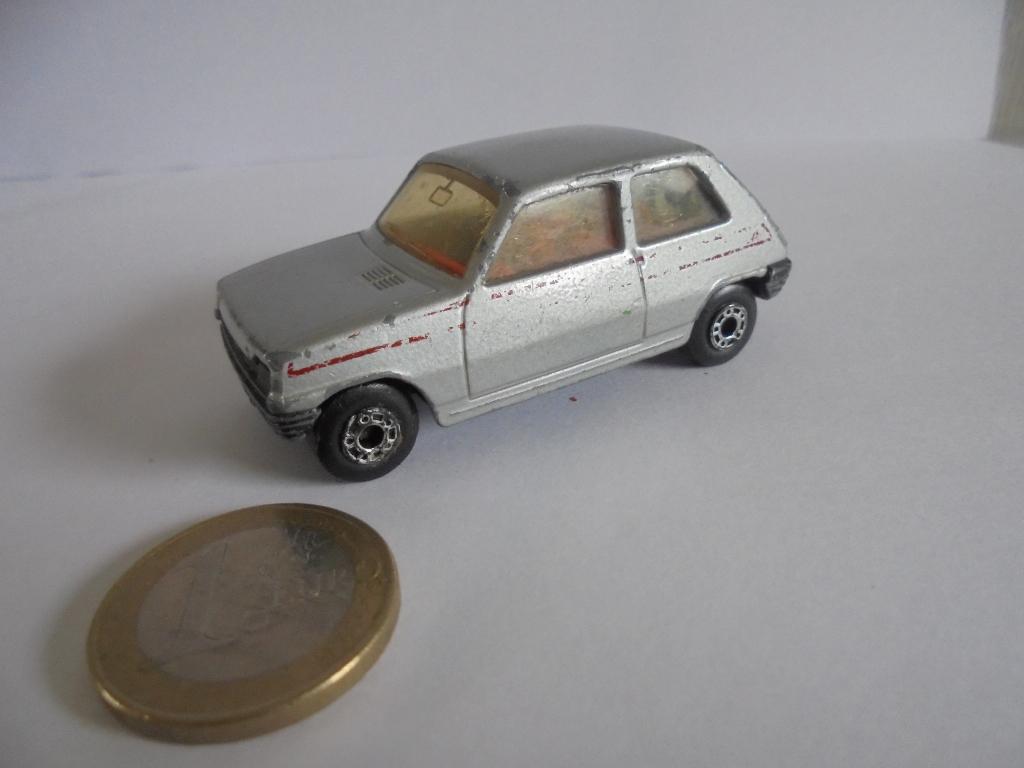 RENAULT 5 LUCIFERDOOSJE, Hobby en Vrije tijd, Ophalen of Verzenden, Gebruikt, Auto, Matchbox