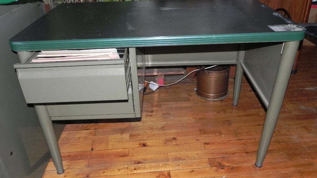 bureau métal marque acior, Ophalen, Groen, Gebruikt, Met lades