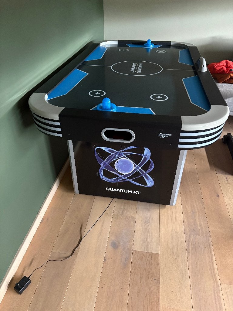Quantum airhockey tafel (2 luchtblazers) en scorebord, Kinderen en Baby's, Ophalen, Zo goed als nieuw