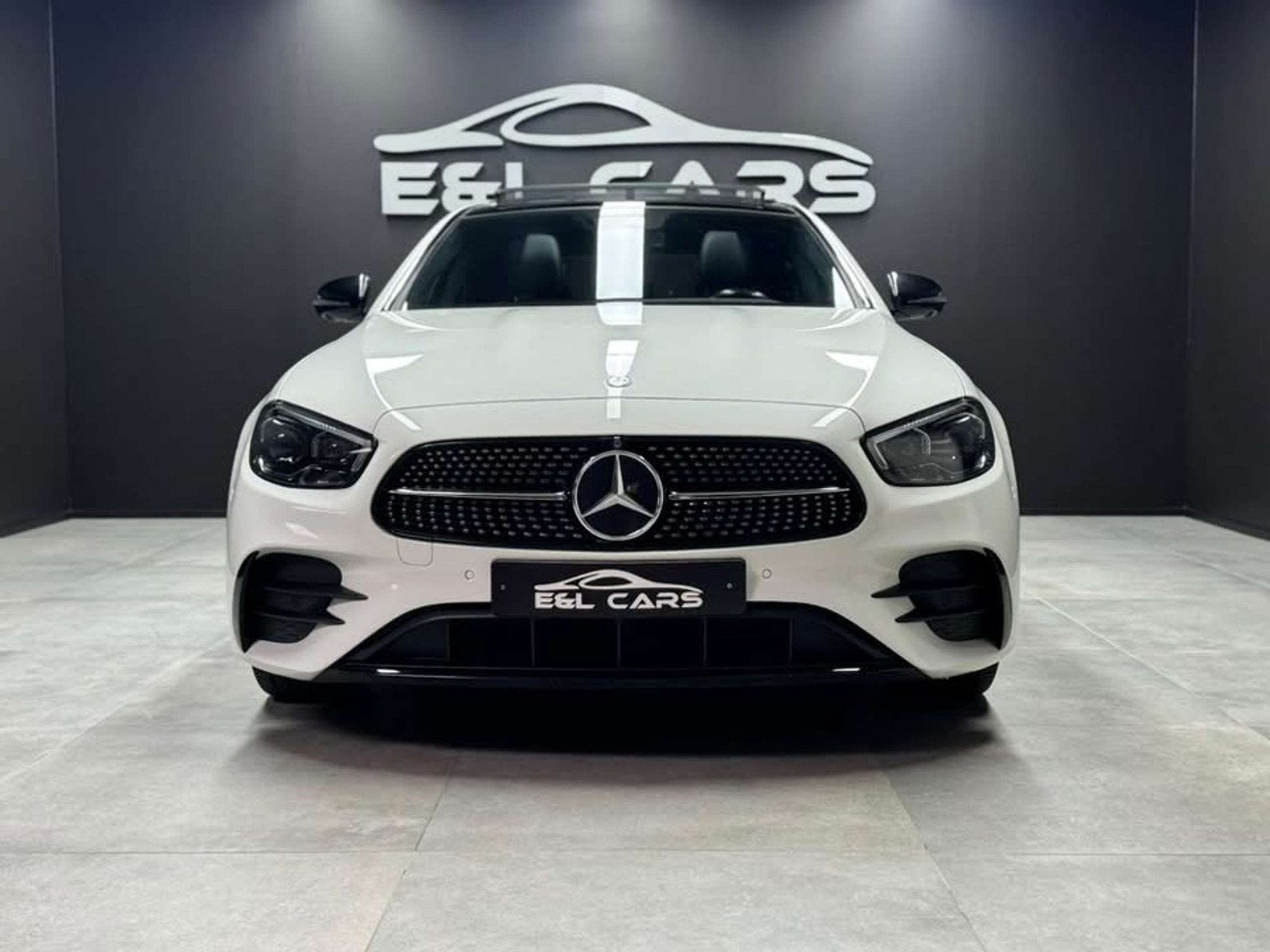 Mercedes-Benz E-Klasse 300 E 300 de PHEV Pack Amg *12 mois d, Autos, Achat, 143 kW, Alcantara, Automatique