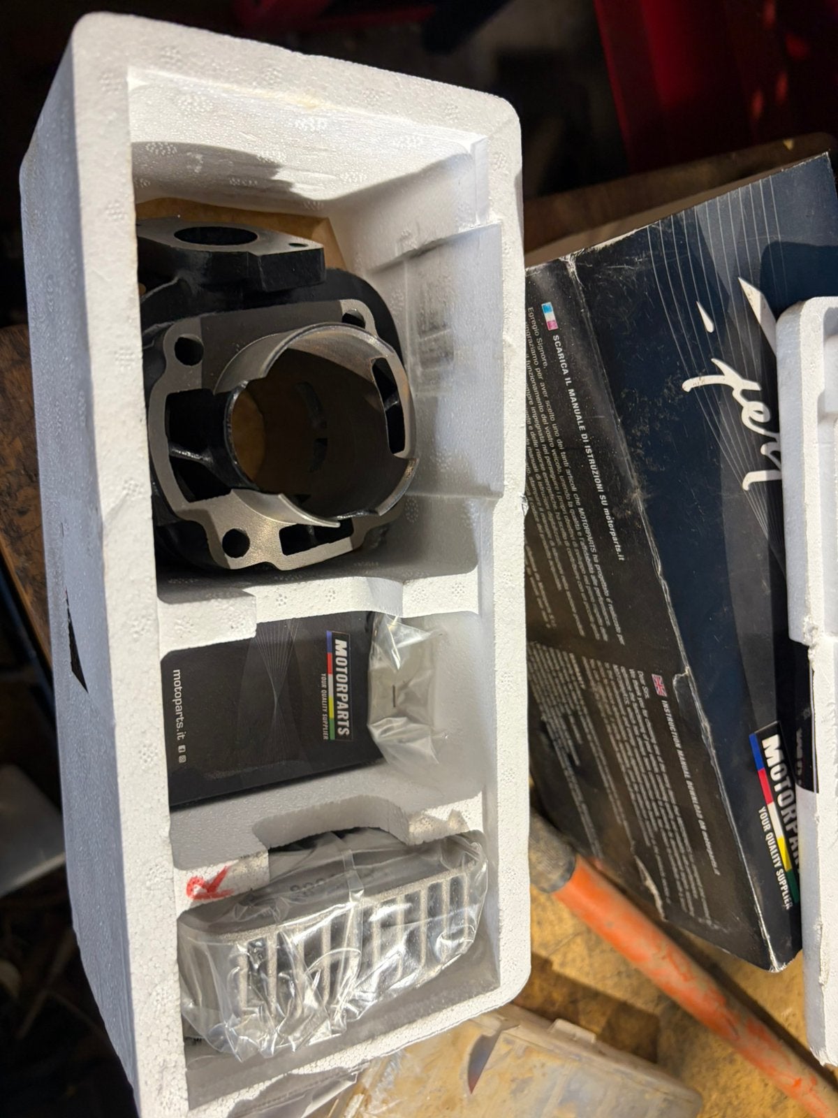 Vend kit 70 top perf noir pour ovetto, Enlèvement, Neuf