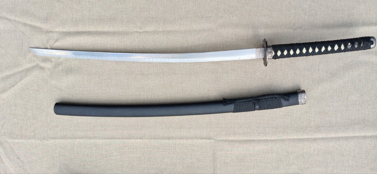 Grand katana ou épée de samouraï, Enlèvement ou Envoi