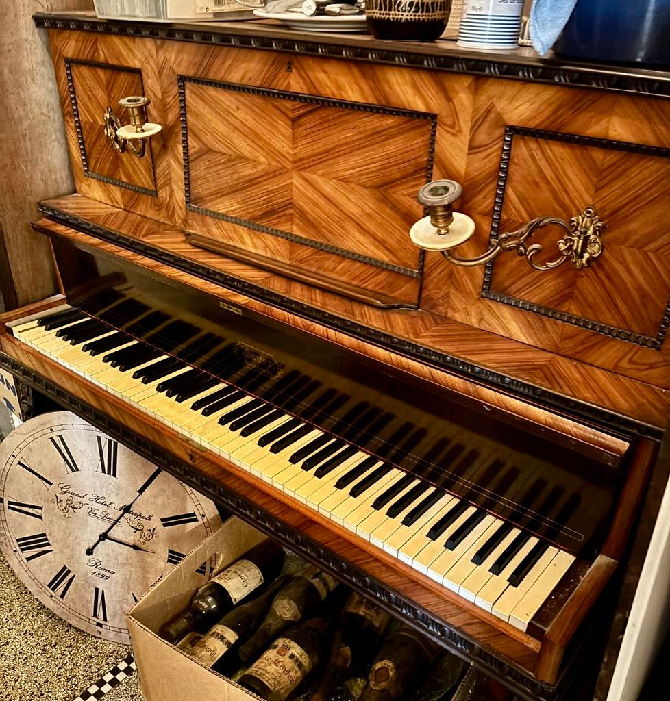 Ancien piano, Musique & Instruments, Pianos, Enlèvement, Utilisé, Brun, Piano