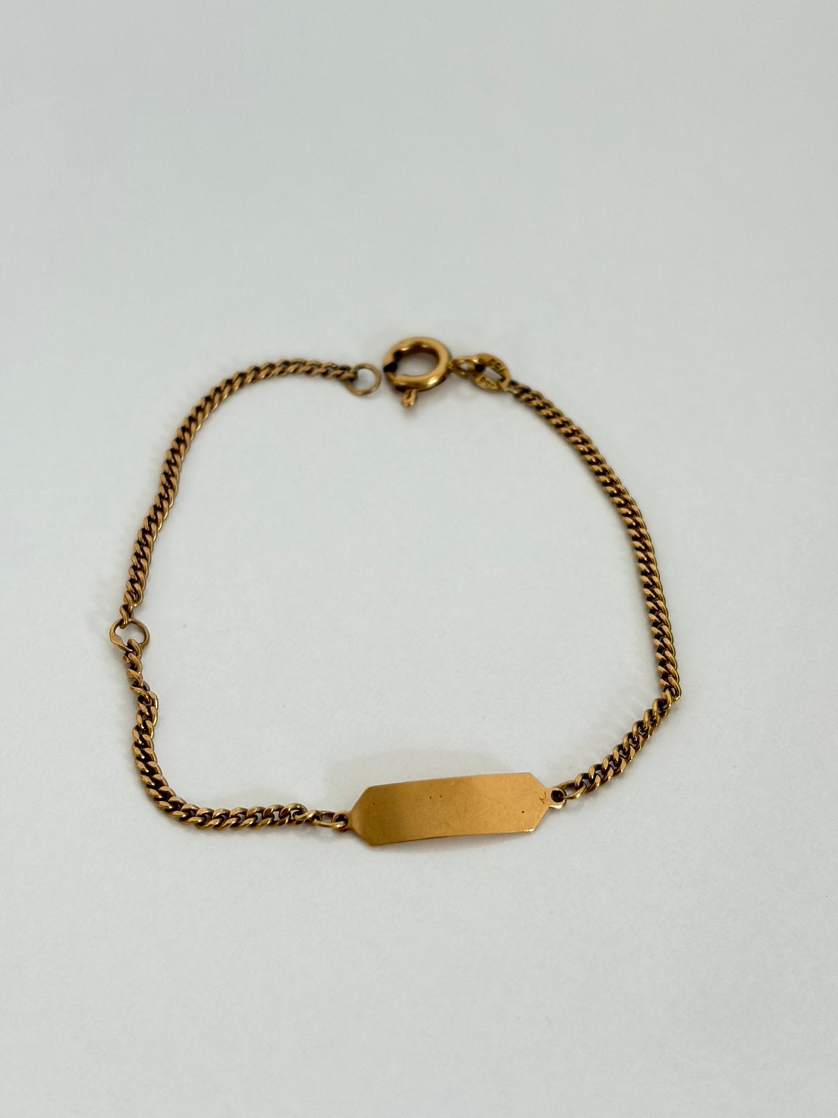 750 goud or 3 gram armband 18 karaat, Handtassen en Accessoires, Armbanden, Ophalen of Verzenden, Zo goed als nieuw, Met bedels of kralen