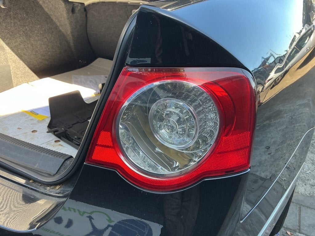 FEU ARRIÈRE DROIT Volkswagen Passat (3C2) (|3C5945096H|), Autos : Pièces & Accessoires, Volkswagen, Volkswagen AG, Utilisé, Kundenbetreuung@volkswagen.de