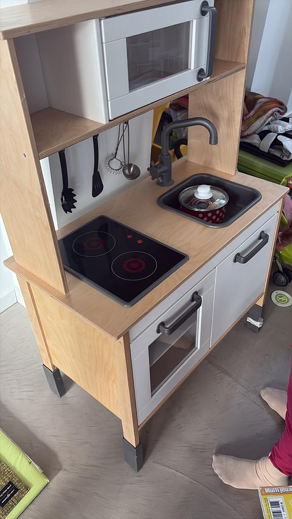Cuisine IKEA pour enfant, Enfants & Bébés, Enlèvement, Comme neuf