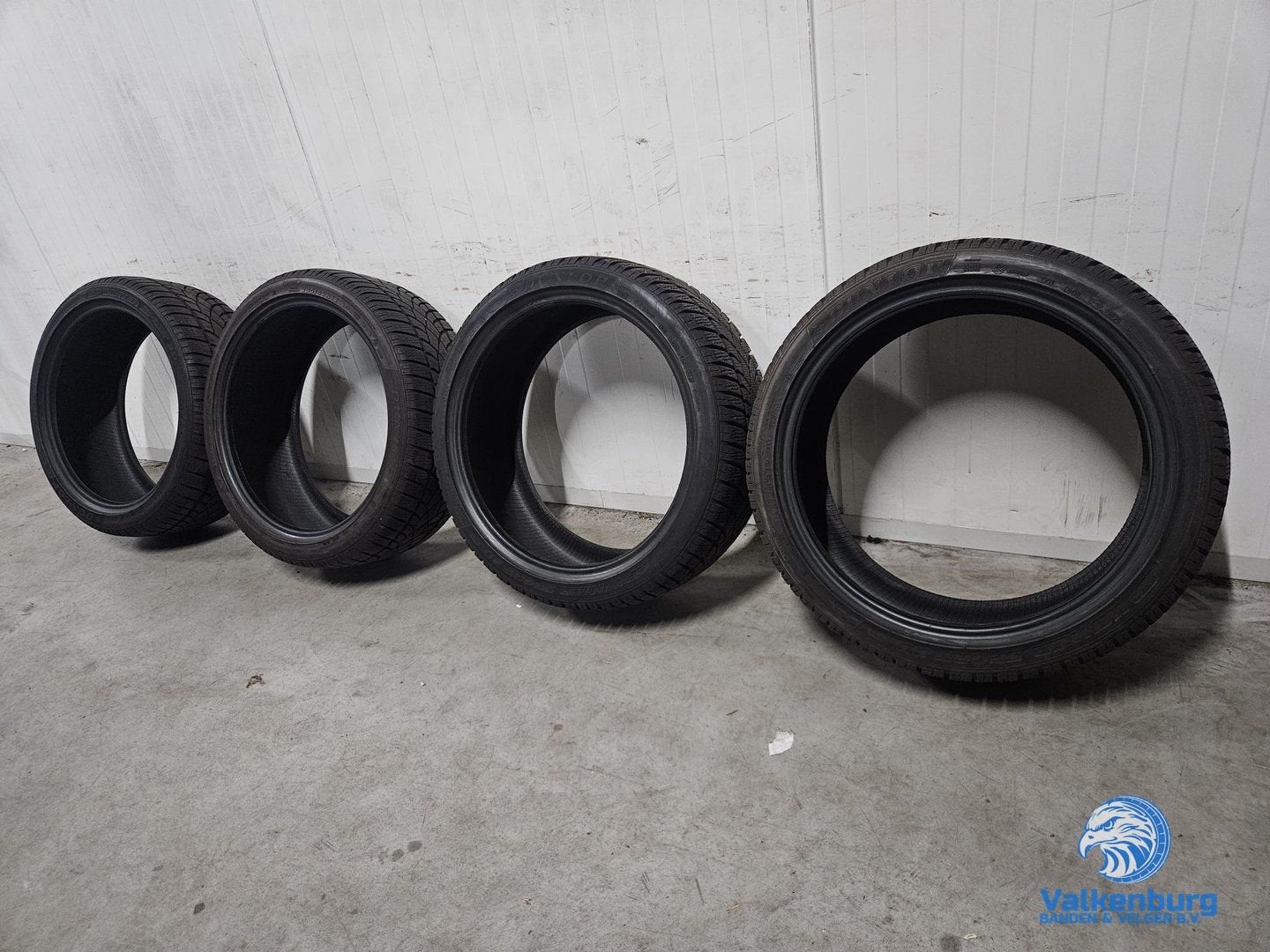 6-7mm! Winterbanden 235/40R19 Dunlop SP Winter Sport 3D R01, Pneus hiver, Véhicule de tourisme, -, Pneu(s)