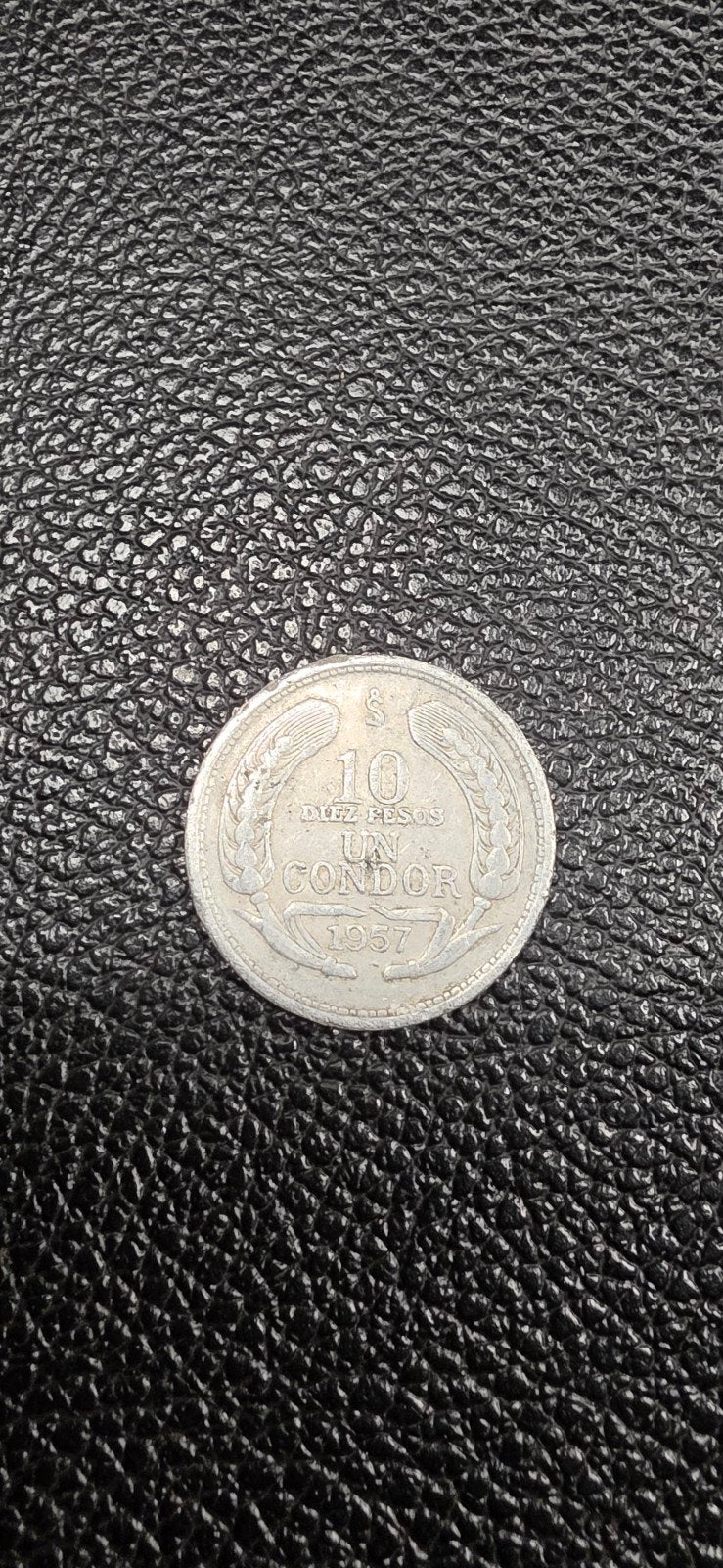 Chili 10 pesos 1957, Ophalen of Verzenden