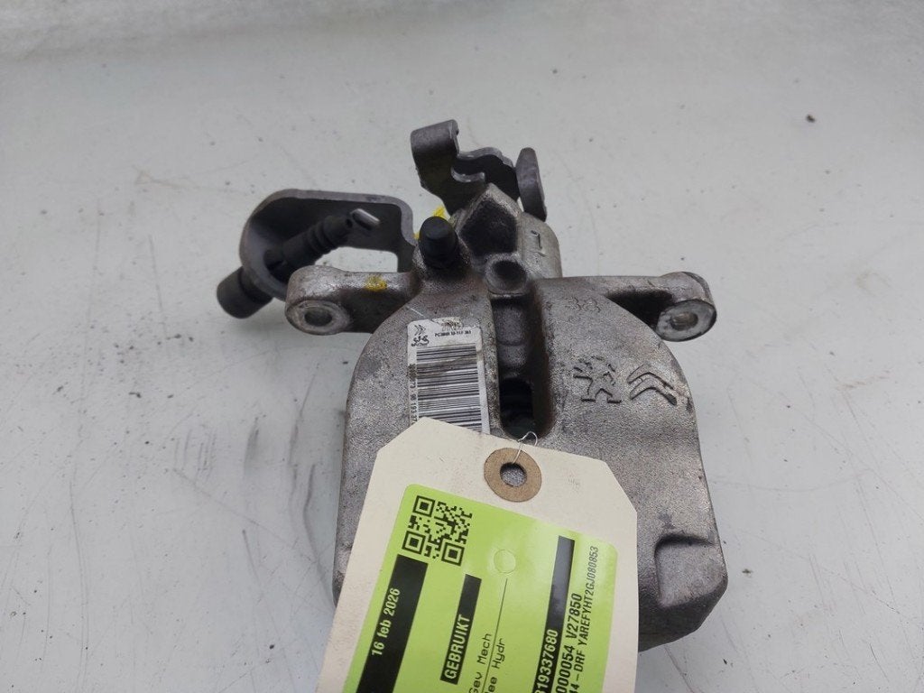 REMKLAUW LINKS ACHTER Toyota ProAce City (01-2019/02-2024), Gebruikt, Postoffice@zf.com, Löwentaler Straße 20
88046  Friedrichshafen, DE