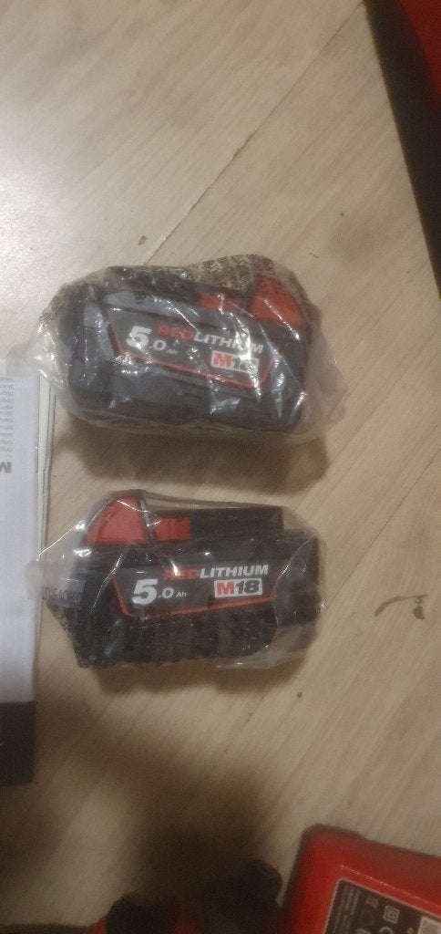 Milwaukee schroefmachine, Ophalen, Nieuw