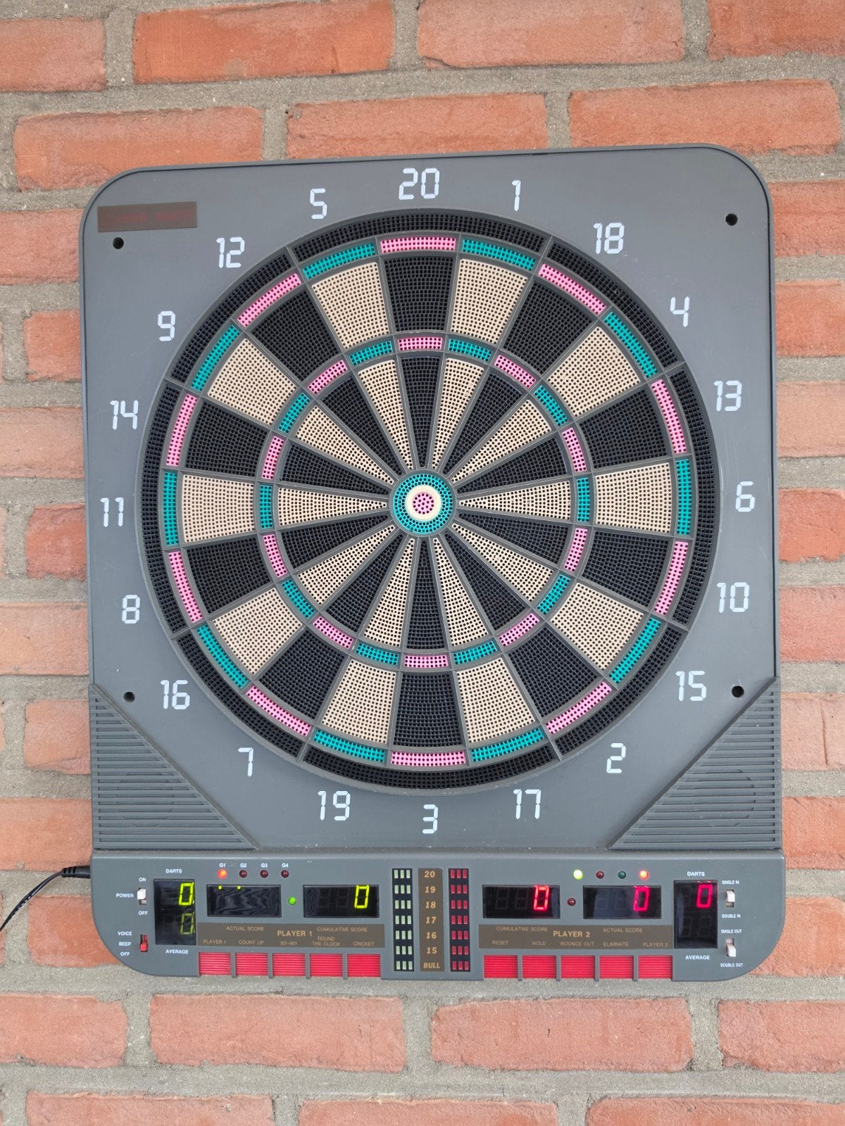 King Darts elektronisch dartbord, Sport en Fitness, Ophalen, Zo goed als nieuw, Dartbord, Elektronisch