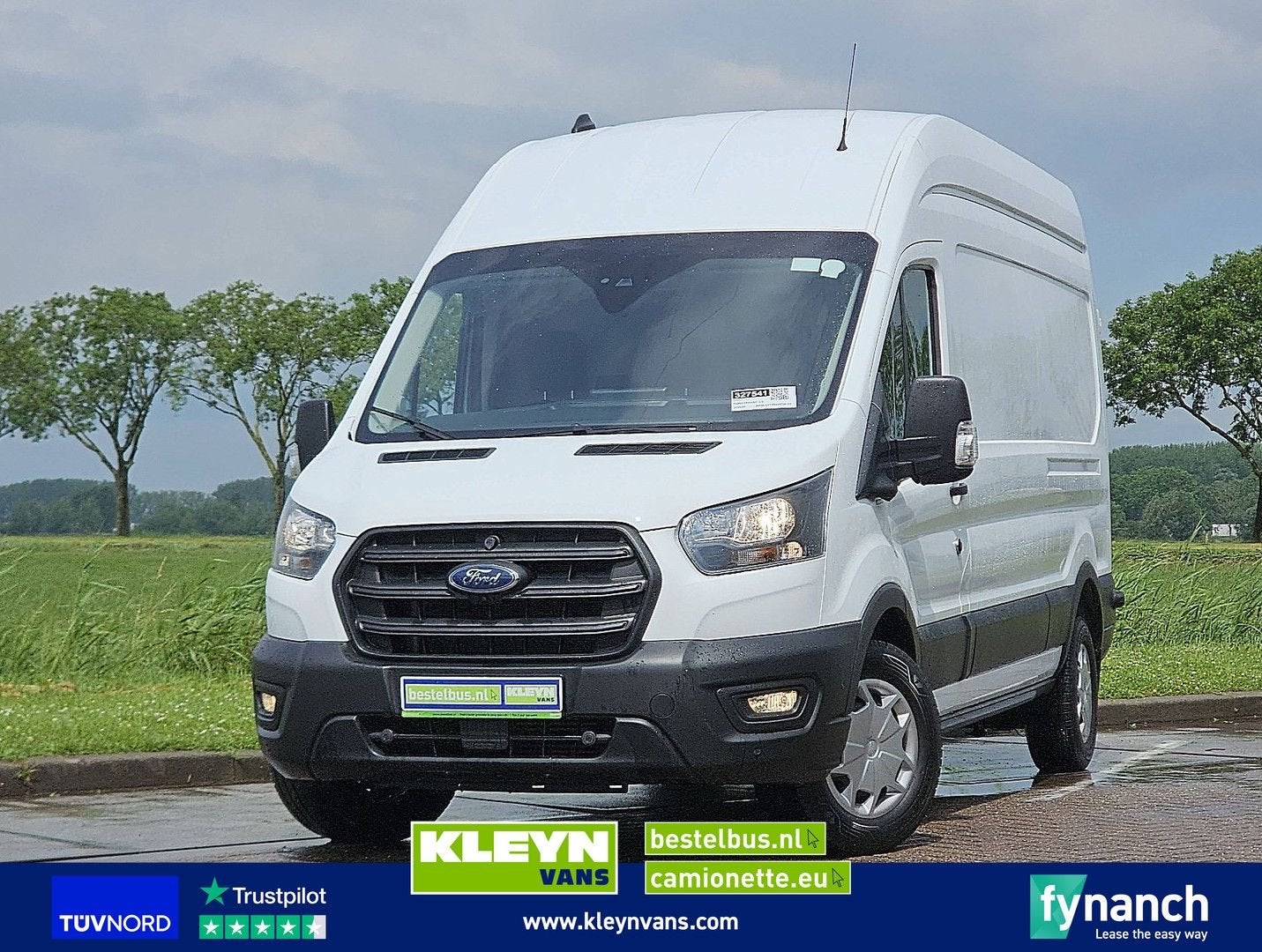 Ford TRANSIT 2.0 L3H3 FWD Nieuw Model, Auto's, Wit, Bedrijf, Ford, Te koop