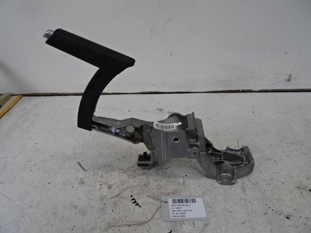 FREIN A MAIN ELECTRIQUE 308 (L3 / L8 / LB / LH / LP), Kontakt-peugeot@peugeot.com, Utilisé, Peugeot Deutschland GmbH, Bahnhofsplatz
65423  Rüsselsheim, DE