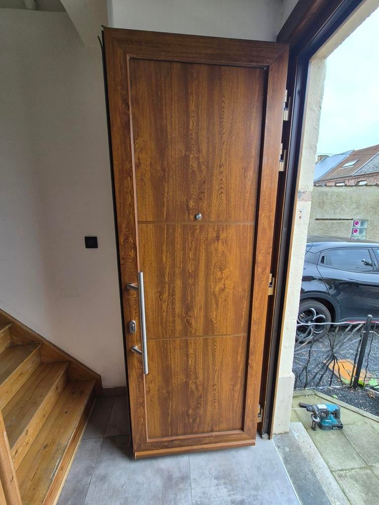 Porte d'entrée, Doe-het-zelf en Bouw, Ophalen