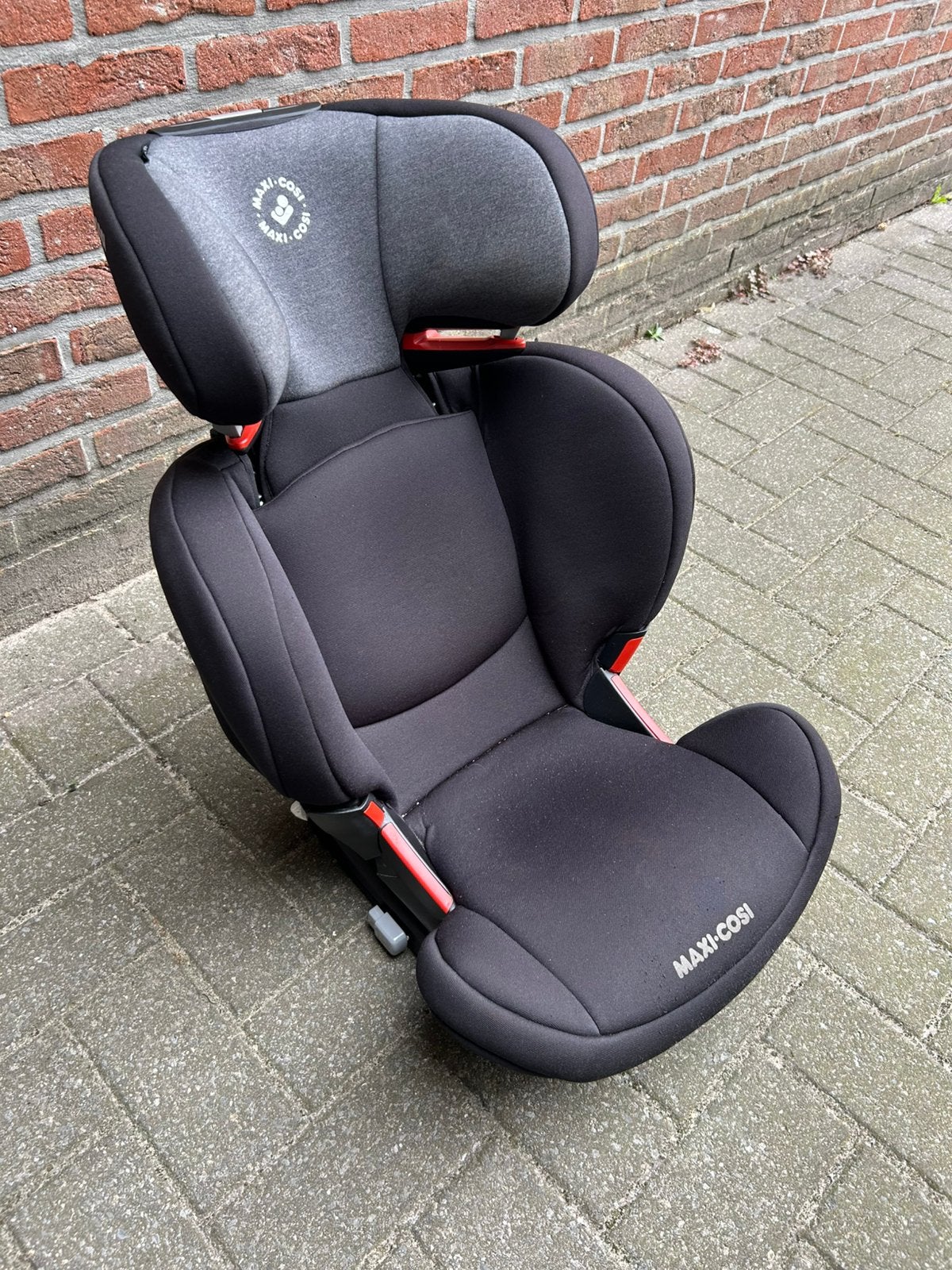 Autostoel Maxi-Cosi Rodifix AP Black, Ophalen, Zo goed als nieuw, Maxi-Cosi, Isofix
