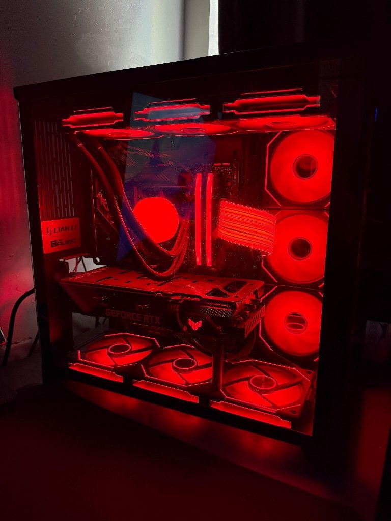 PC Gamer i7-13700KF 32 GB DDR5 Lian Li O11 - ZONDER GPU, Ophalen, 32 GB, Zo goed als nieuw, Gaming