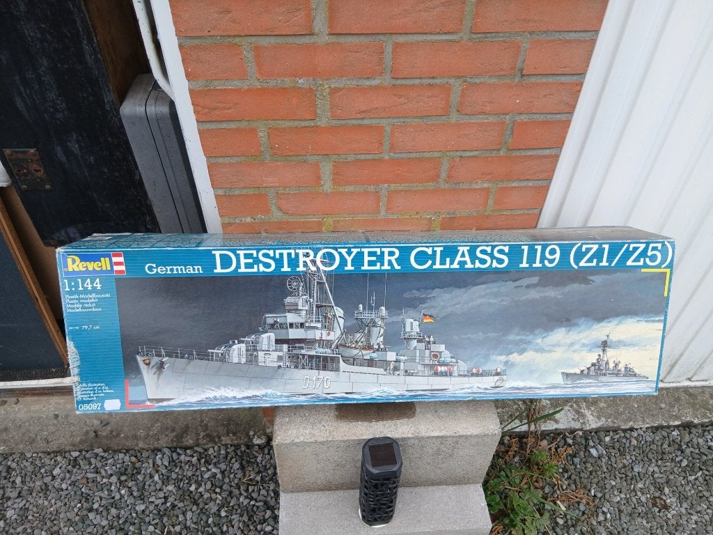 german destroyer class 119 1:144 revell, Hobby en Vrije tijd, Ophalen of Verzenden, Revell