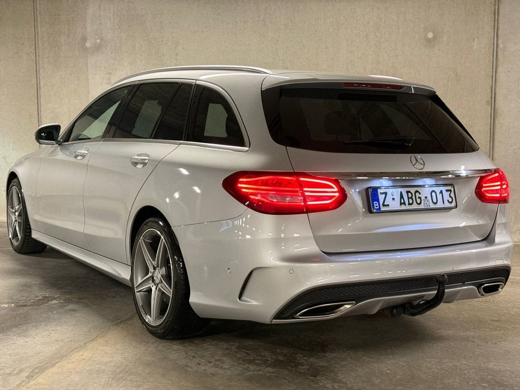 Mercedes-Benz C 180 AMG |SFEER |E KOFR |ZETELVW. |TREKHAAK !, Automaat, Achterwielaandrijving, 139 g/km, 4 cilinders
