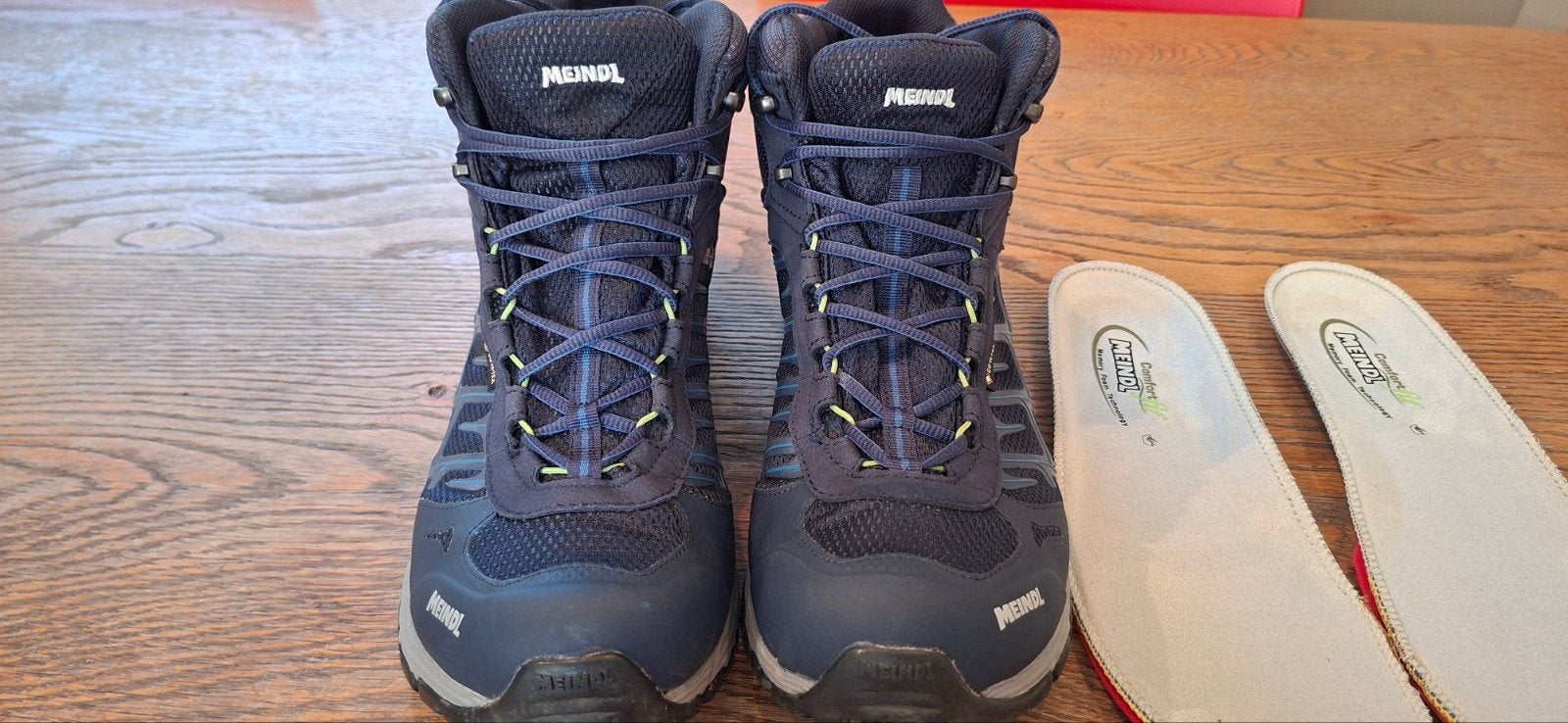 Meindl Québec Mid GTX MT45/UK10.5, Sports & Fitness, Snowboard, Enlèvement ou Envoi, Comme neuf, Chaussures