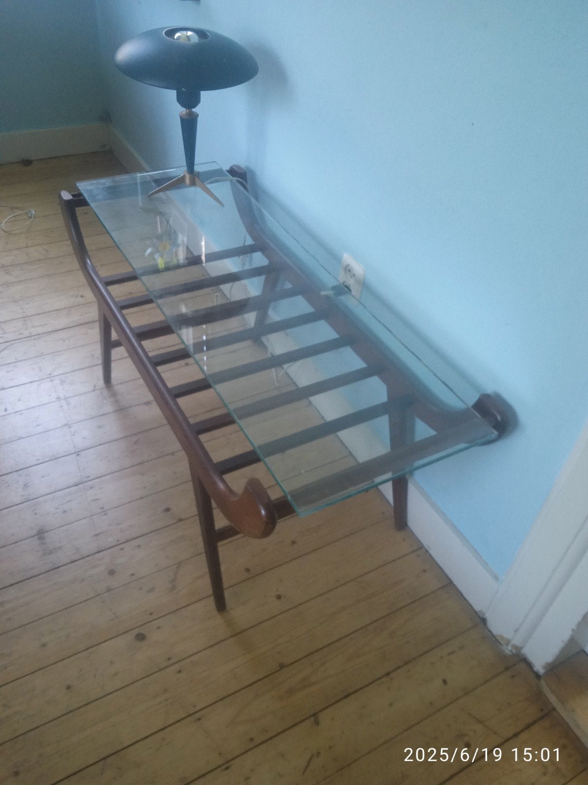 Table basse en bois de teck et verre, table d'appoint, 60 m., Teck, Comme neuf, Gewoon mooi Teak!, Enlèvement