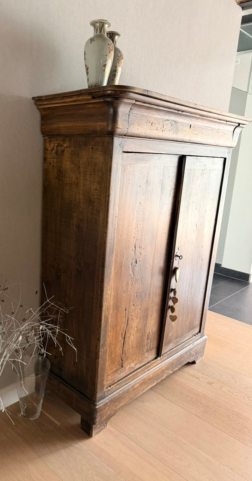 Oude massief eiken kast – landelijke stijl, Ophalen