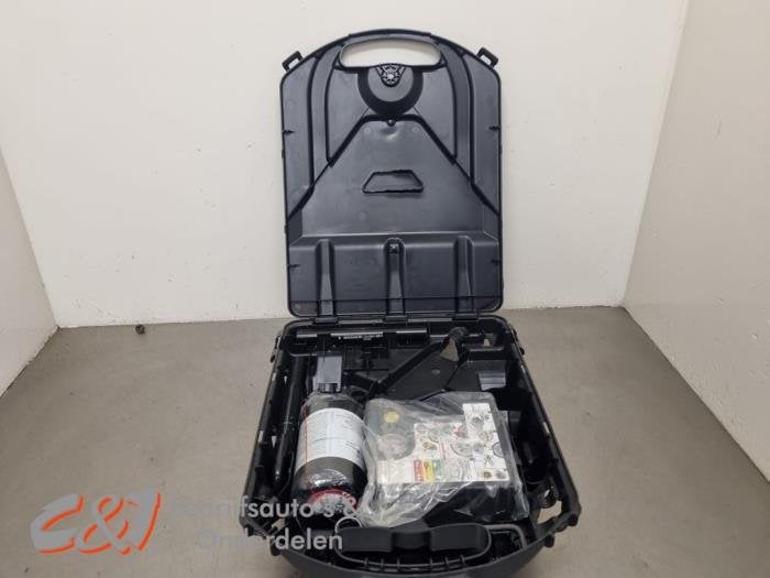 Krikset van een Renault Trafic, Gebruikt, -, Renault, -