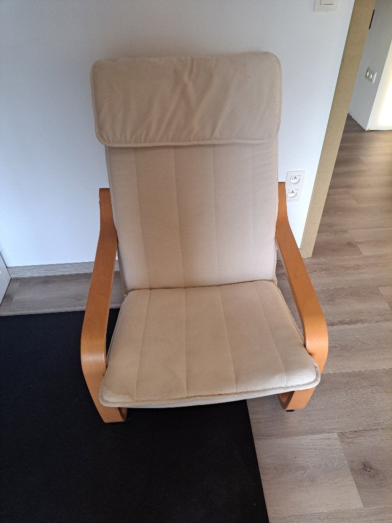 Ikea Paong, Enlèvement, Utilisé