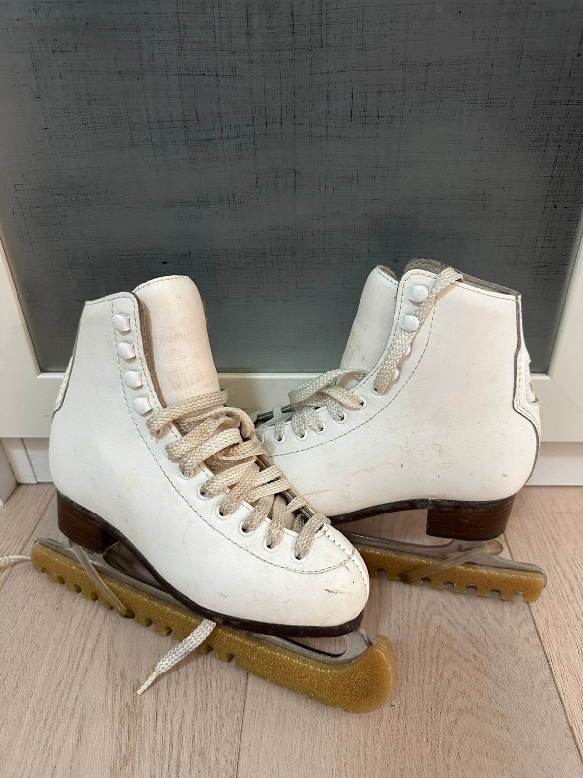 Wifa Prima kunstschaatsen maat 32, Sports & Fitness, Patinage, Enlèvement, Utilisé, Patinage artistique