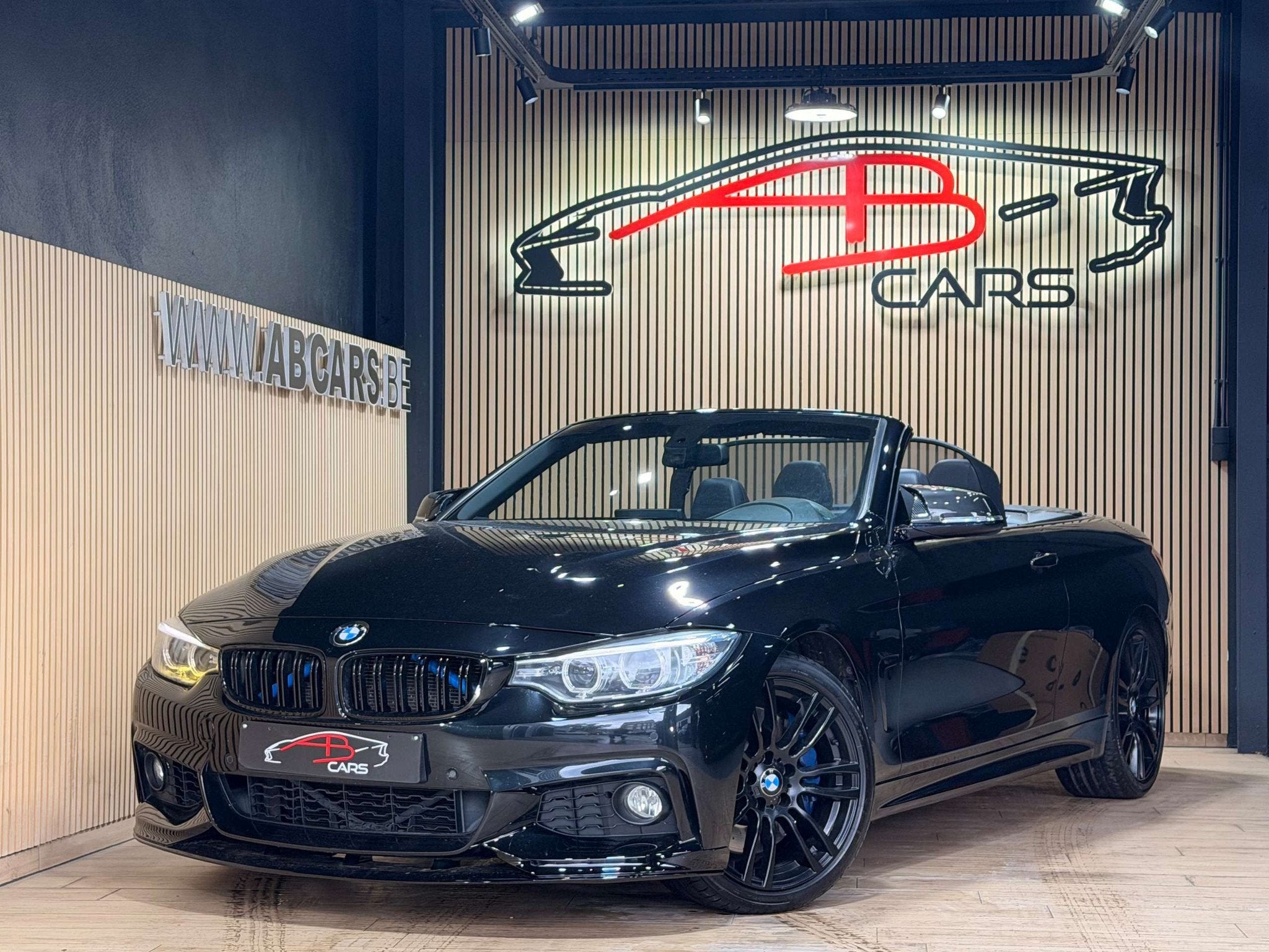 BMW 4 Serie 435 IAS * PACK M PERFORMANCE * CABRIOLET * GAR 1, Automaat, 4 zetels, Gebruikt, 2210 kg