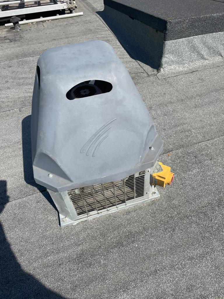 Capot moteur, Electroménager, Enlèvement