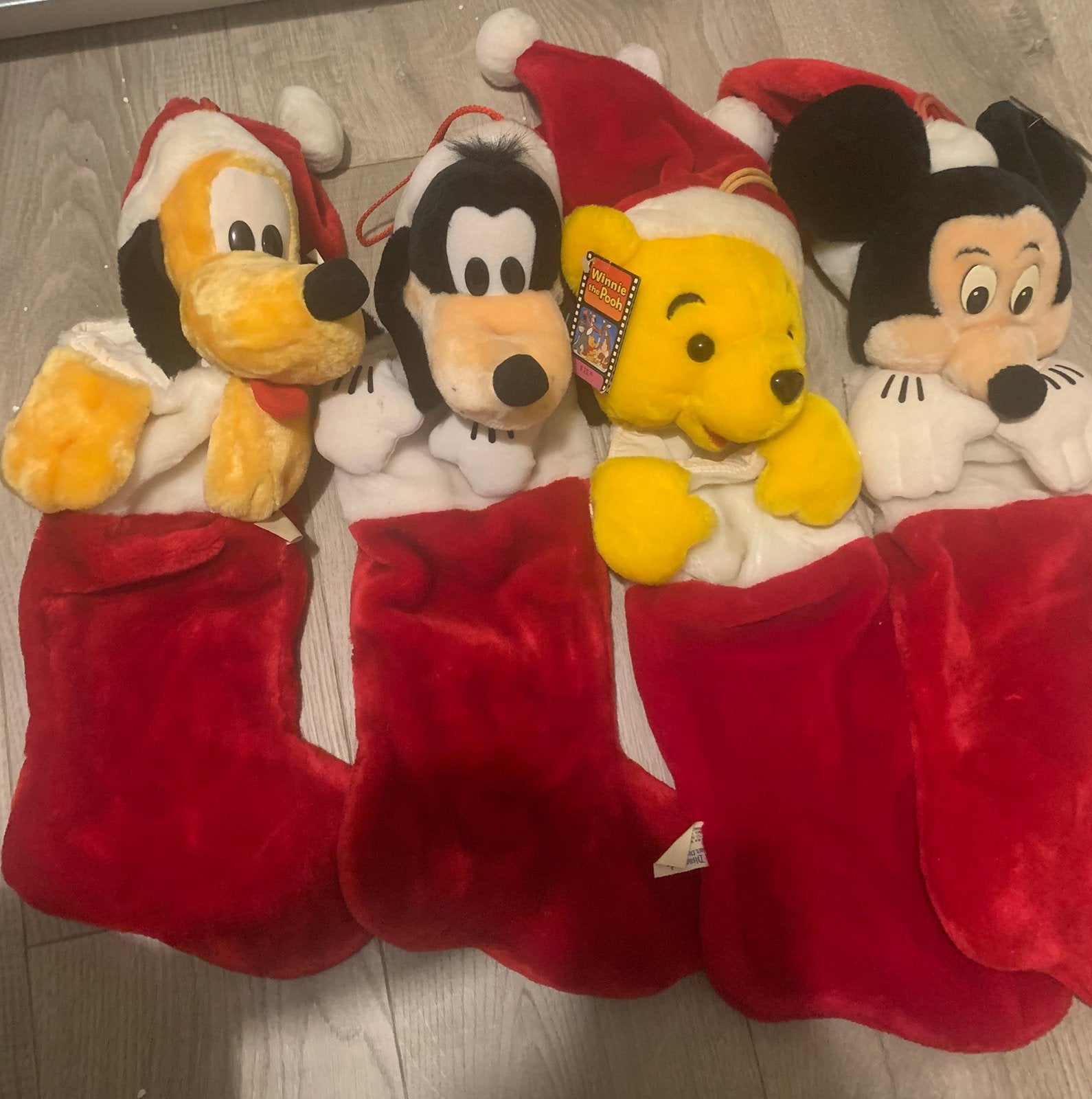 4 kerstsokken Disney’s christmas collection., Verzamelen, Disney, Ophalen of Verzenden, Mickey Mouse, Zo goed als nieuw