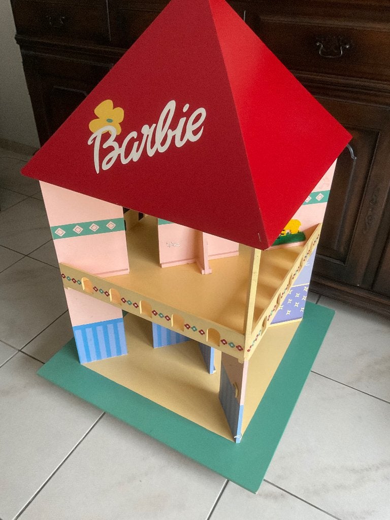 Barbiehuis met toebehoren, Ophalen, Gebruikt, Poppenhuis