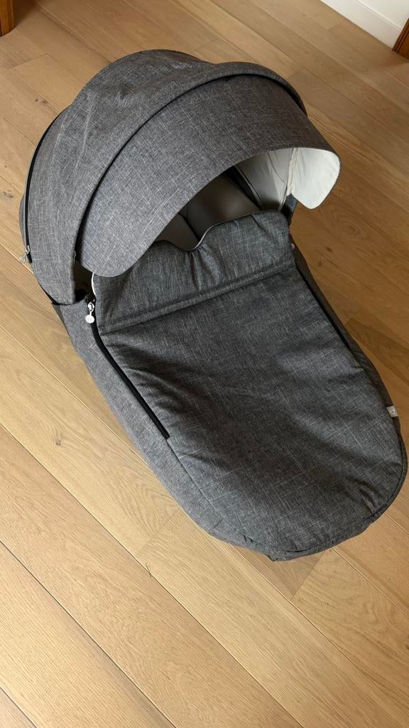 Stokke reiswieg, Kinderen en Baby's, Ophalen, Zo goed als nieuw, Kinderwagen