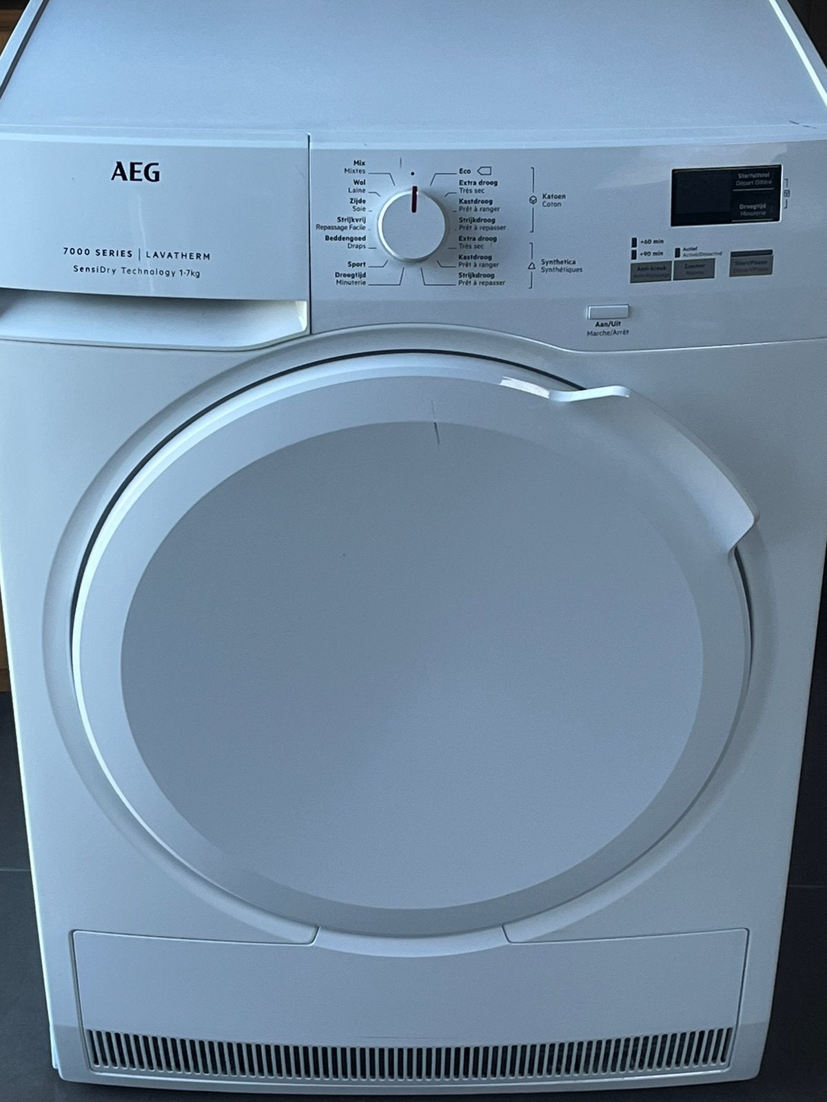 Droogkast Aeg 7000 Series 7 kg warmtepomp Klasse A+++, Elektronische apparatuur, Droogkasten, Ophalen, Zo goed als nieuw