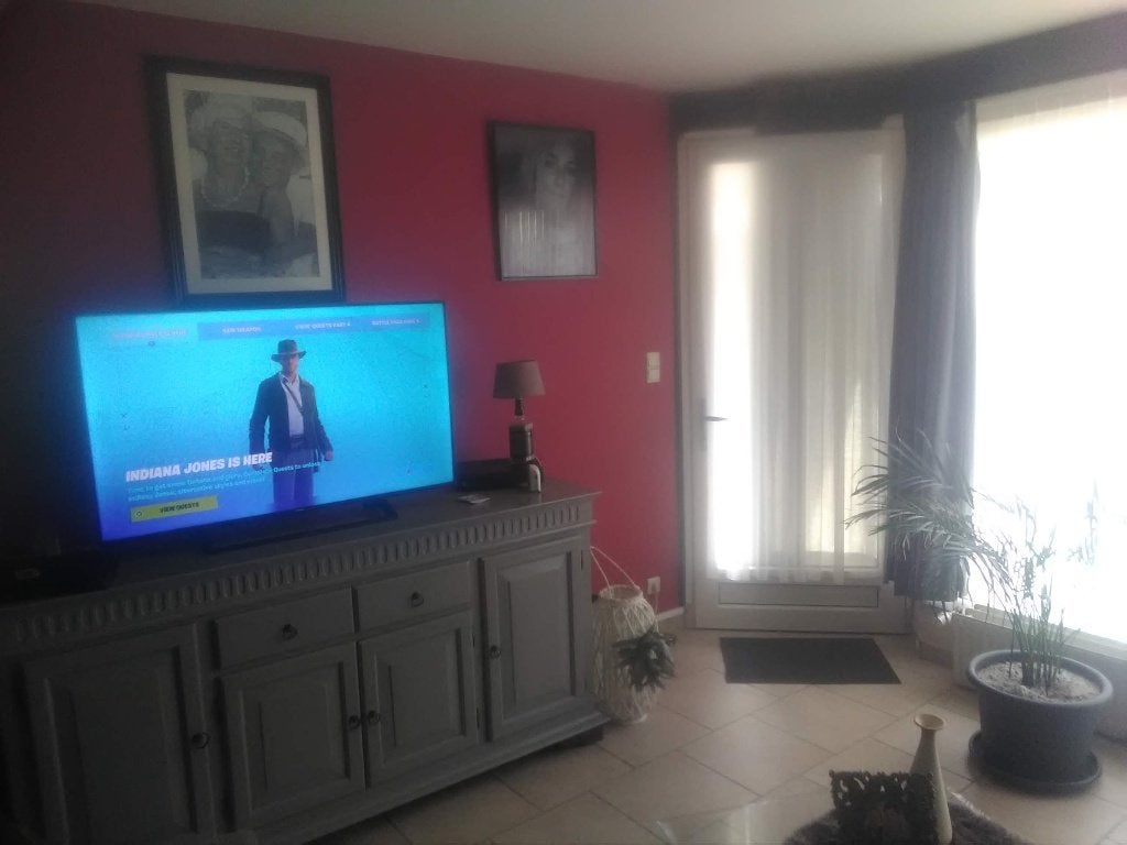 gelijkvloers appartement pal in het centrum van Maaseik, Immo, 50 m² of meer, Provincie Limburg