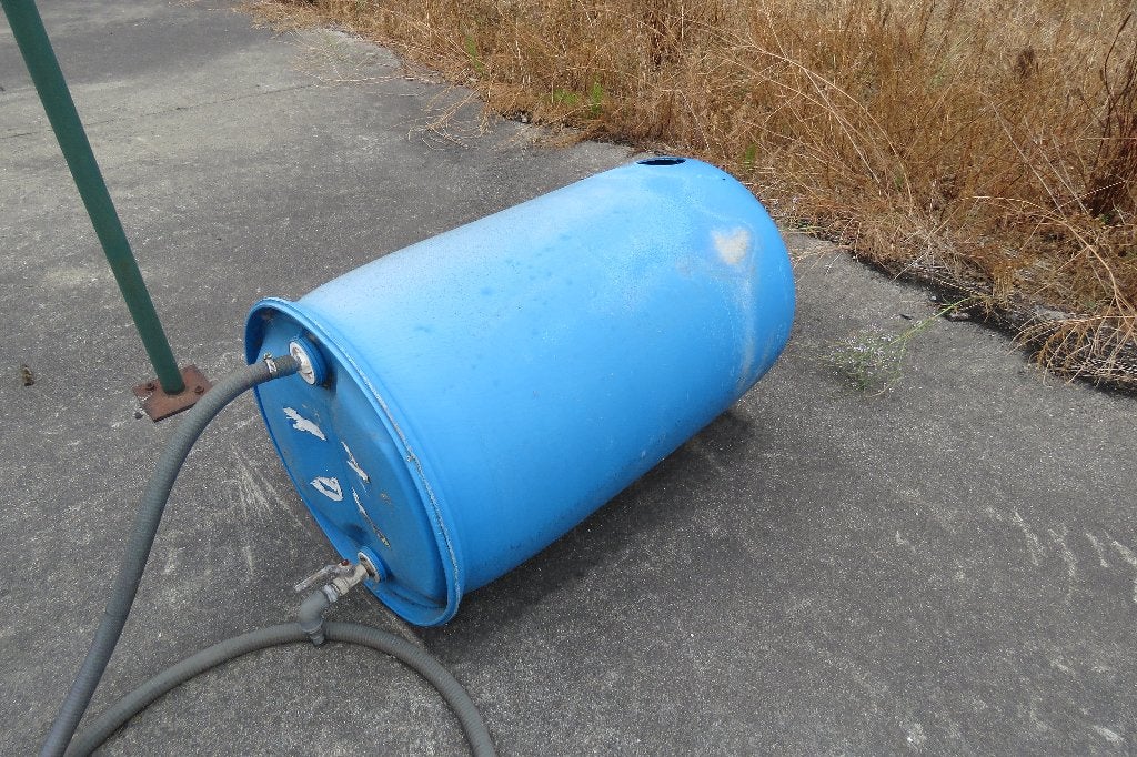 Waterton regenton voor opslag regenwater 200 l gratis, Tuin en Terras, Ophalen, Kunststof, Gebruikt, Met kraantje