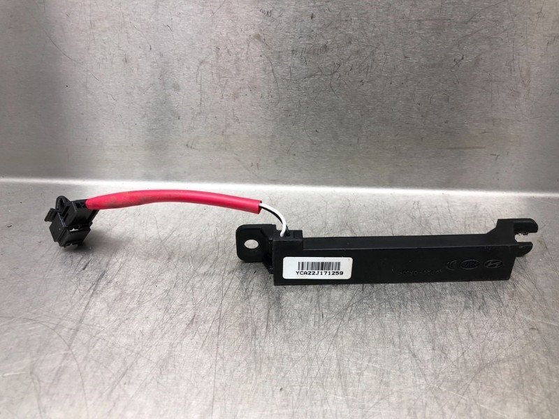ANTENNE D'ACCÈS SANS CLÉ Kia Stonic (YB) (01-2017/-), Kia, Dhr. M. Roggen, Stadsweg 37 37
9917 PV  WIRDUM GR., NL, Utilisé