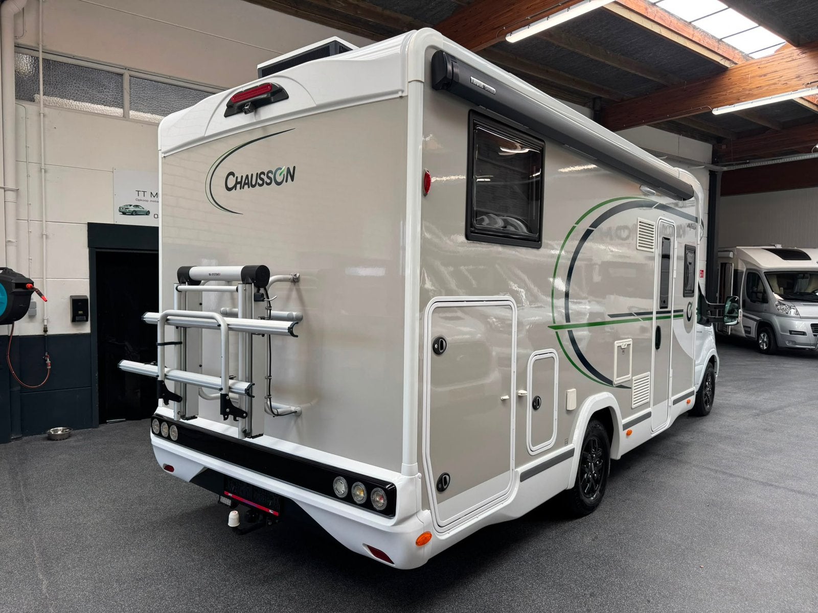 Ford Transit Chausson 777, Caravans en Kamperen, Mobilhomes, Automaat, Ringverwarming, Ford, Douche
