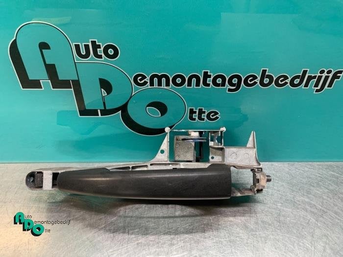 Poignée portière 2portes gauche d'un Peugeot Partner (Part, -, 3 mois de garantie, Utilisé, -