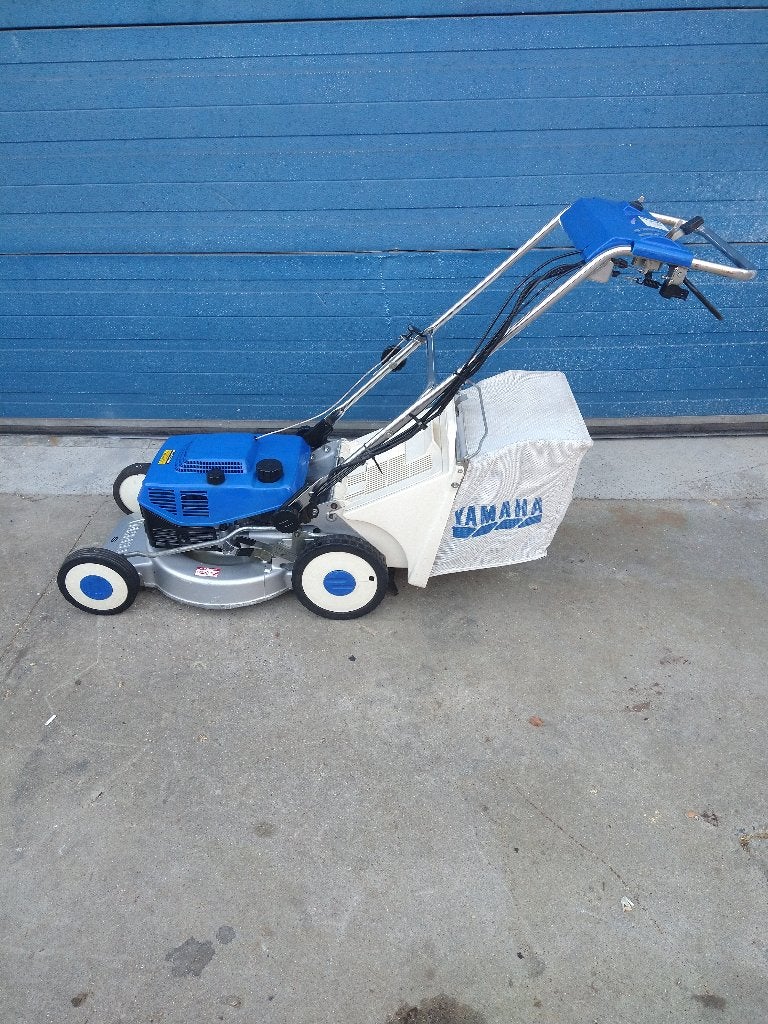 Tondeuse à gazon professionnelle Yamaha YLM 446 sbe, Bac de ramassage, Yamaha, Tondeuses à gazon à essence, Utilisé