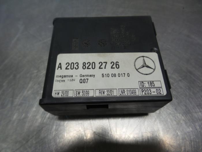 Relais alarme d'un Mercedes C-Klasse (C-Klasse 00-), 3 mois de garantie, Utilisé, -, -