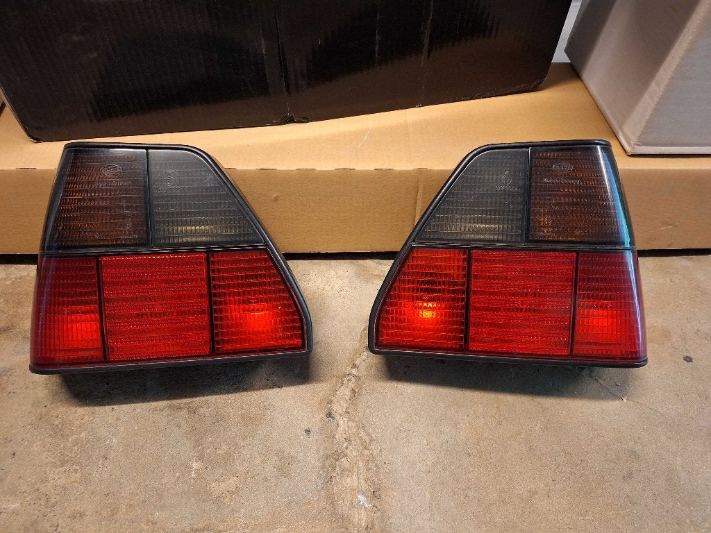 Phares arrières golf 2 Hella, Ophalen, Gebruikt, Volkswagen