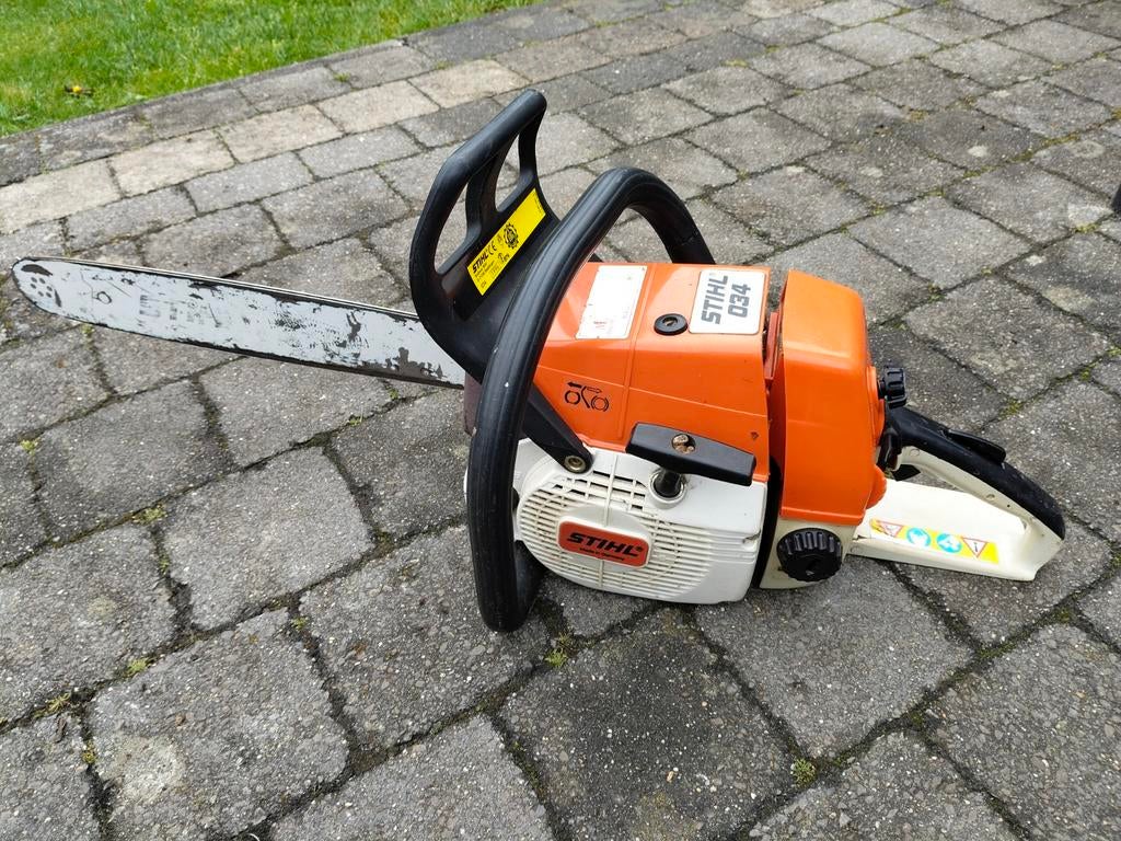 Stihl kettingzaag ., Ophalen