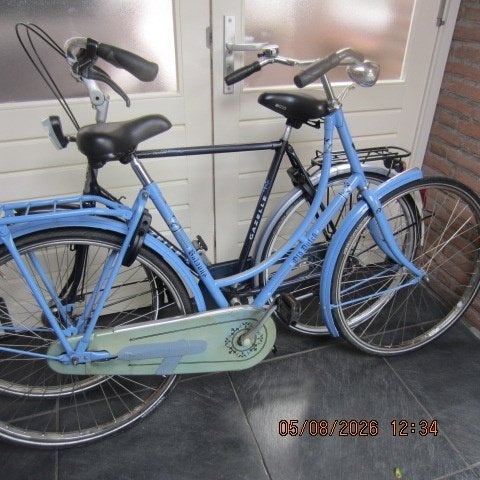 TE KOOP HERENFIETS EN OMAFIETS GAZELLE EN BATAVUS, Fietsen en Brommers, Fietsen | Heren | Herenfietsen, Ophalen, Gebruikt, Batavus