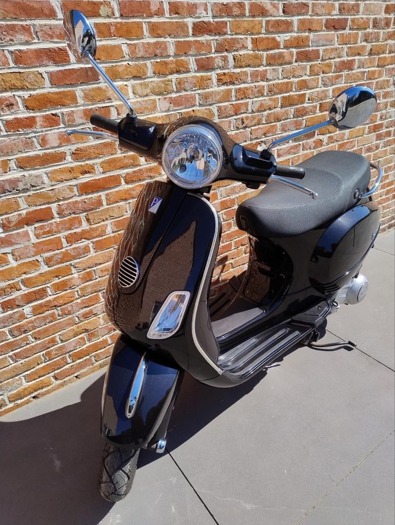 Vespa 125 ie, Fietsen en Brommers, Ophalen, Vespa