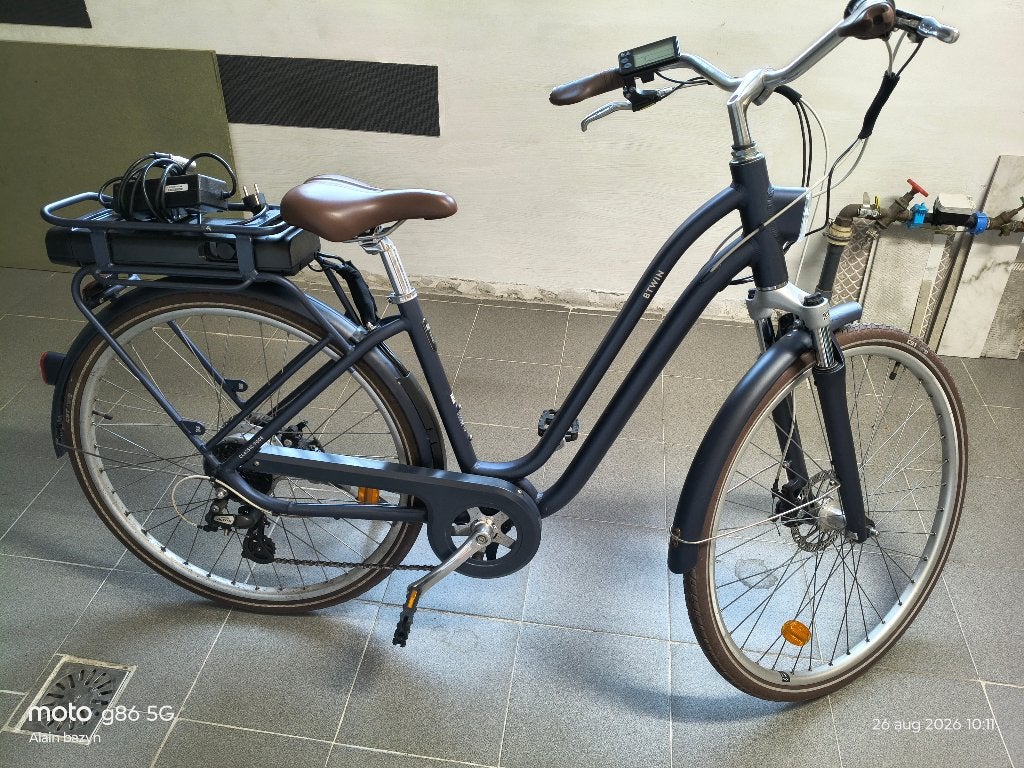 Elops 900 E donkerblauw, Enlèvement, Comme neuf