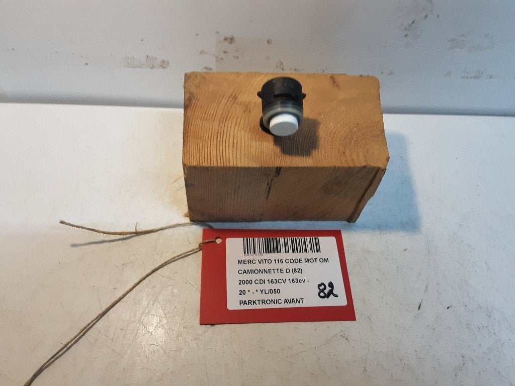 PARKEERSENSOR Mercedes-Benz Vito (447.6) (A0009055504), Gebruikt, Mercedes-Benz, Mevr. I. Hauben, Rue de l'Espoir 34 34
4030  GRIVEGNÉE, BE