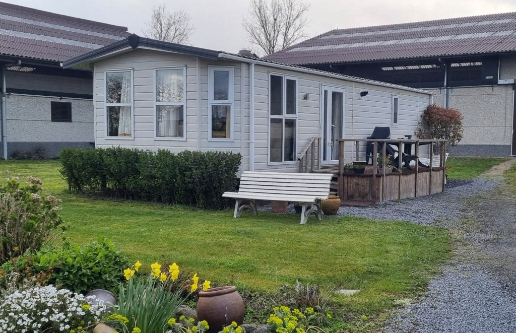Tiny house 11m x 4m met terras, Jusqu'à 2