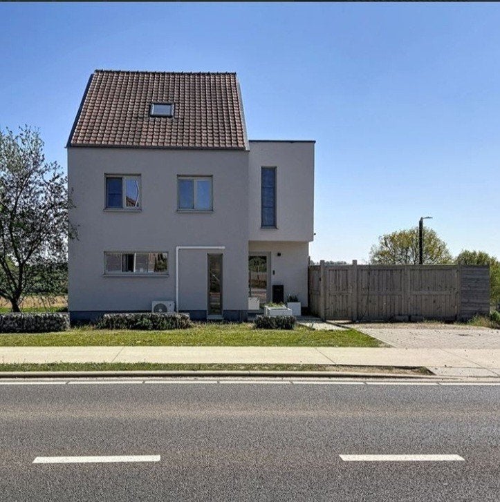 Maison économe en énergie, 202 m², Bekkevoort, 1500 m² ou plus, 3 pièces